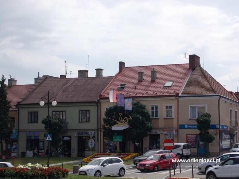 Apartamenty Rynek Lezajsk Exteriör bild